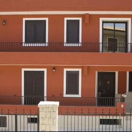 B&B Alloggi Buonasera Pozzallo Ruang foto